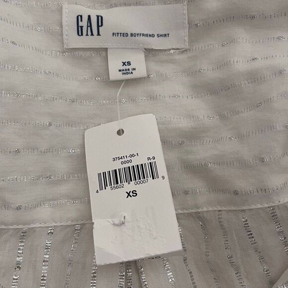 GAP White Fitted Boyfriend Shirt   Size XS   NWT - Picture 3 of 5